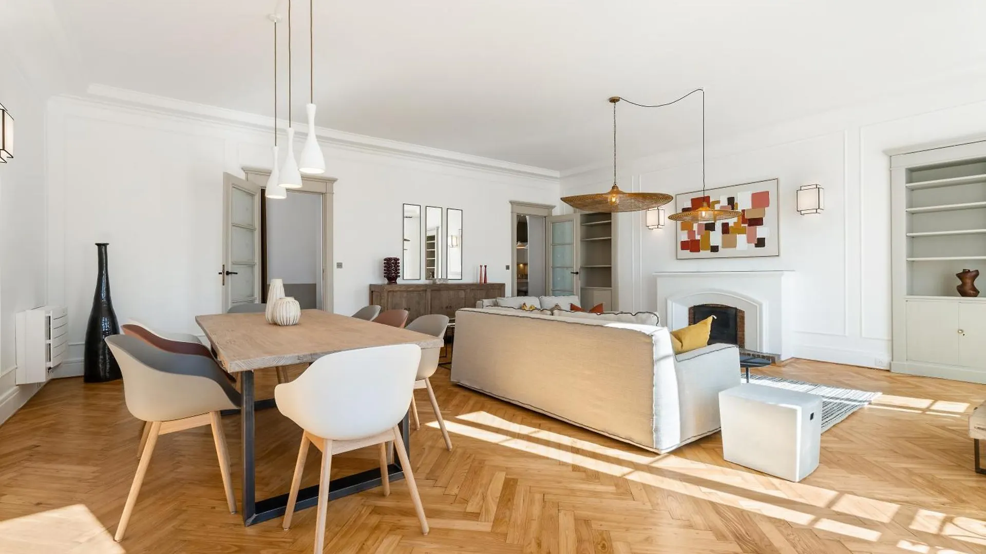 Nice Renting - Victor - Historic Palace Luxury 3 Bedrooms Parking