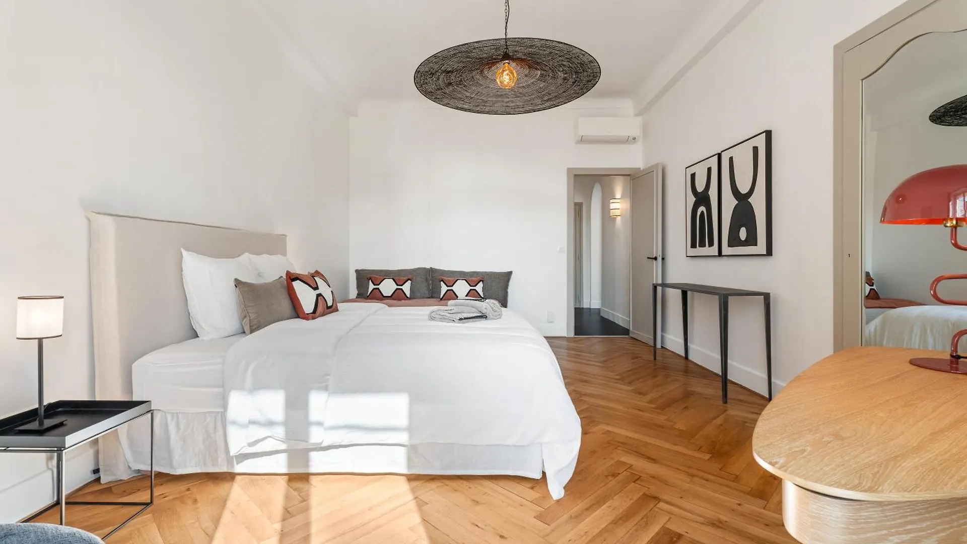 Apartment Nice Renting - Victor - Historic Palace Luxury 3 Bedrooms Parking France