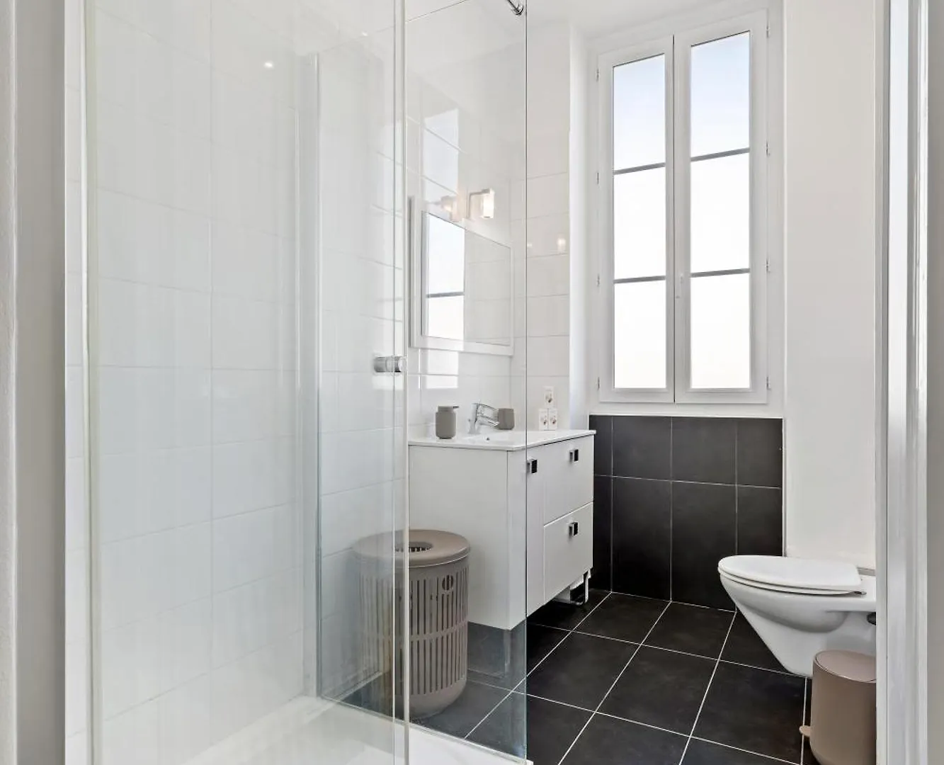 Daire Nice Renting - Victor - Historic Palace Luxury 3 Bedrooms Parking Fransa