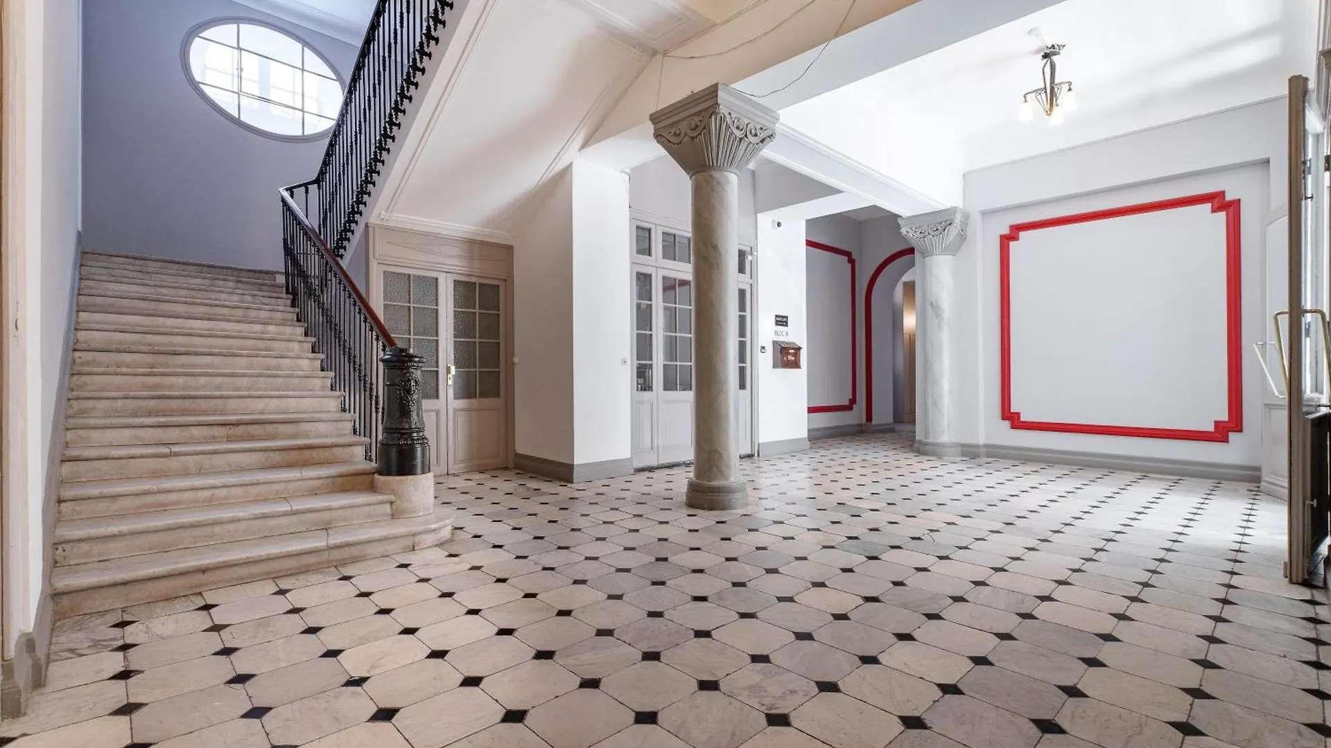 Nice Renting - Victor - Historic Palace Luxury 3 Bedrooms Parking